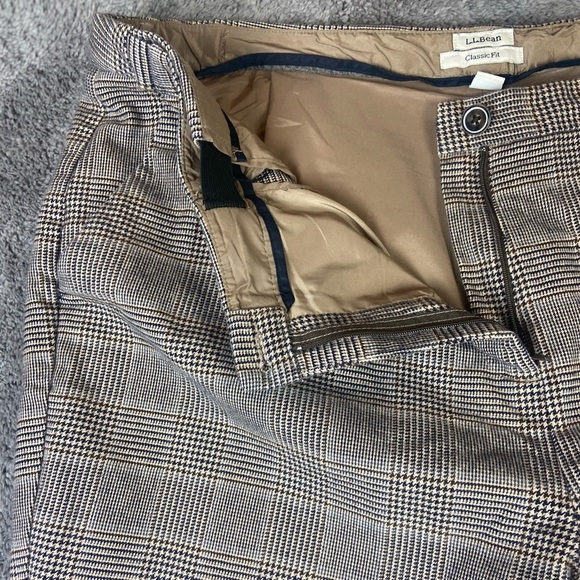 LL Bean Straight Leg Classic Fit plaid houndstooth pants - Picture 7 of 11